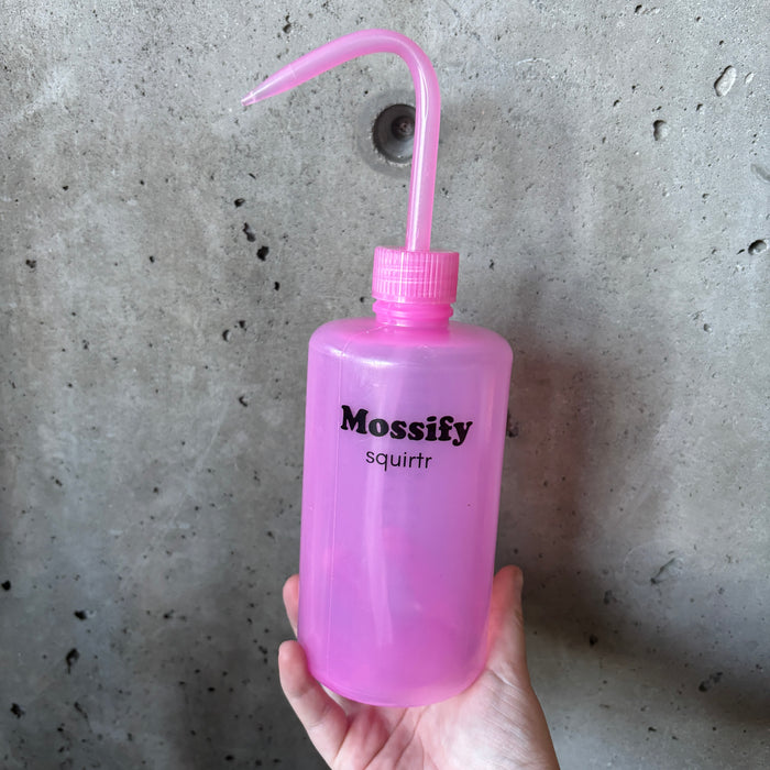 Squeezy Watering Bottle (Pink)