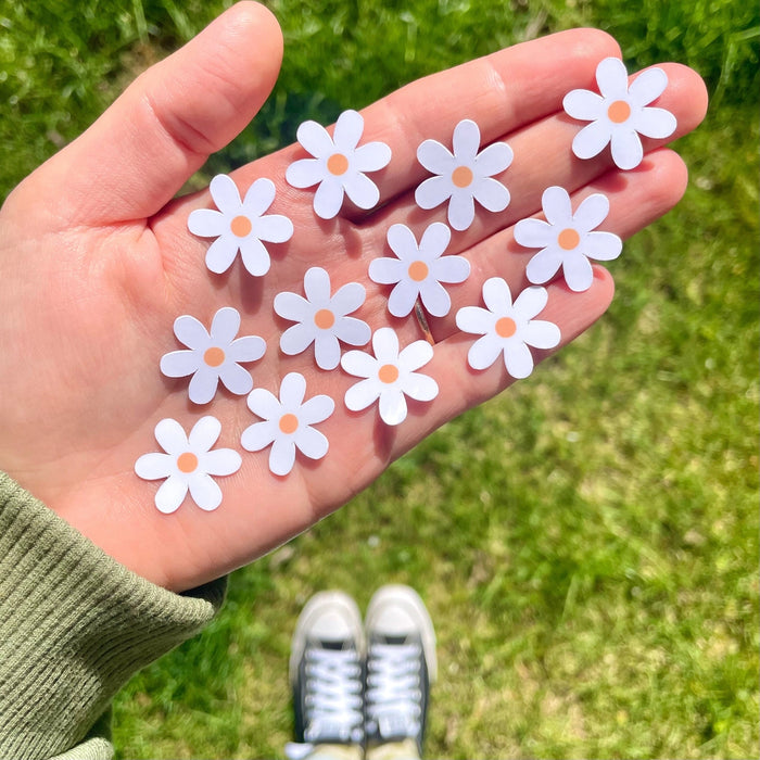 Mini White Daisy Stickers (Set of 10)