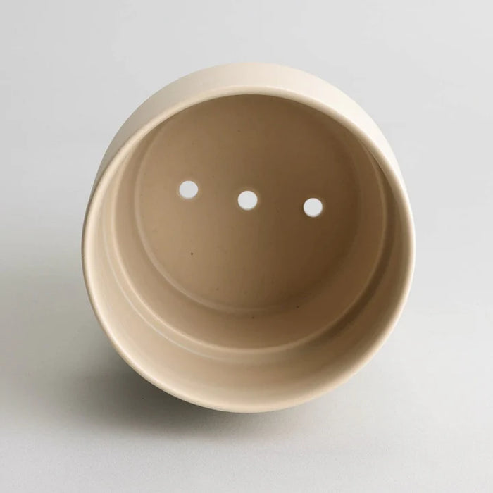 Fable Coastal Cream Planter